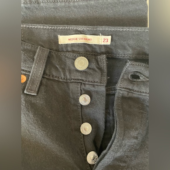 Levi’s wedgie straight fit jean - Picture 4 of 8